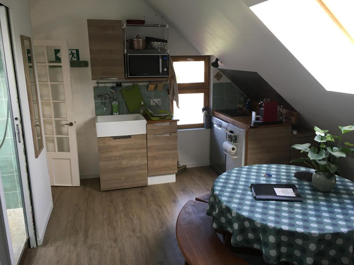 Gite D'Etape Du Tilleul, 4-8 Personnes La Celle-les-Bordes Kültér fotó